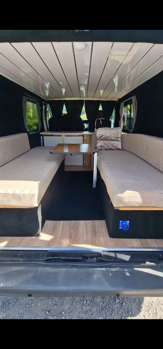 Camper - Image 3