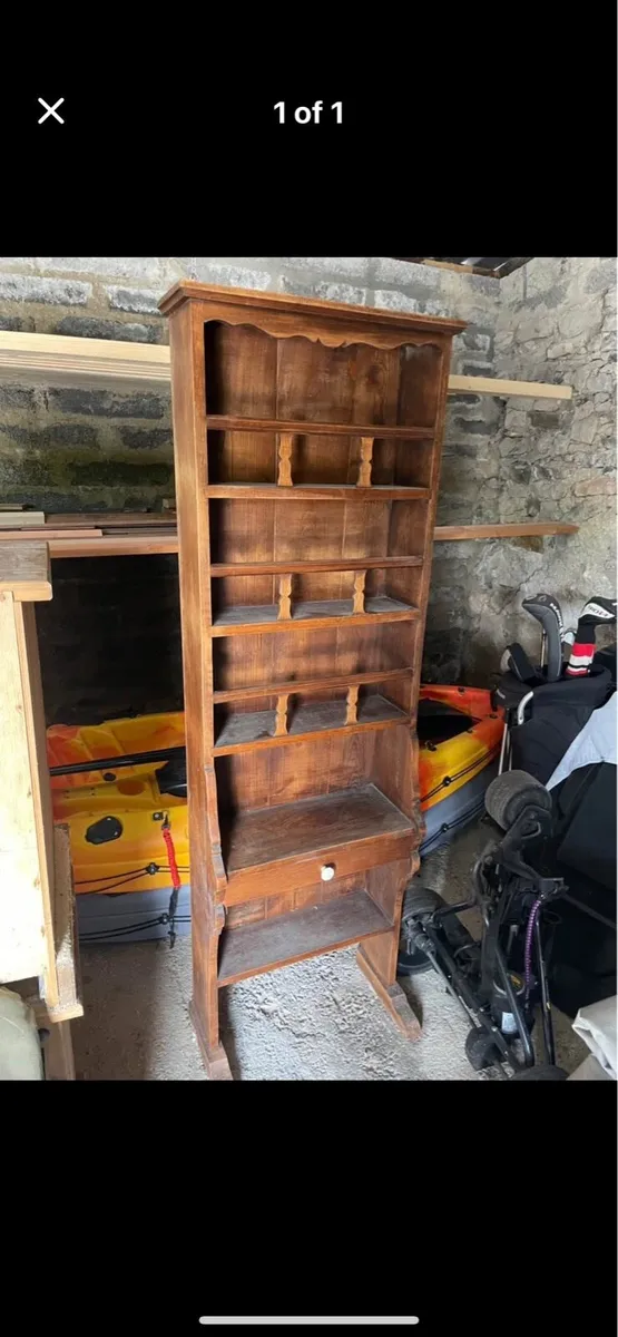 Bookshelf