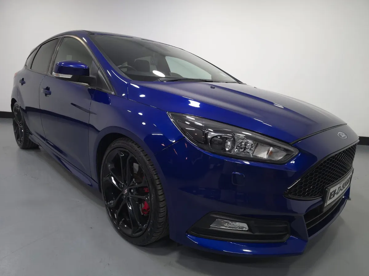 Ford Focus ST-3 2.0 - Image 1