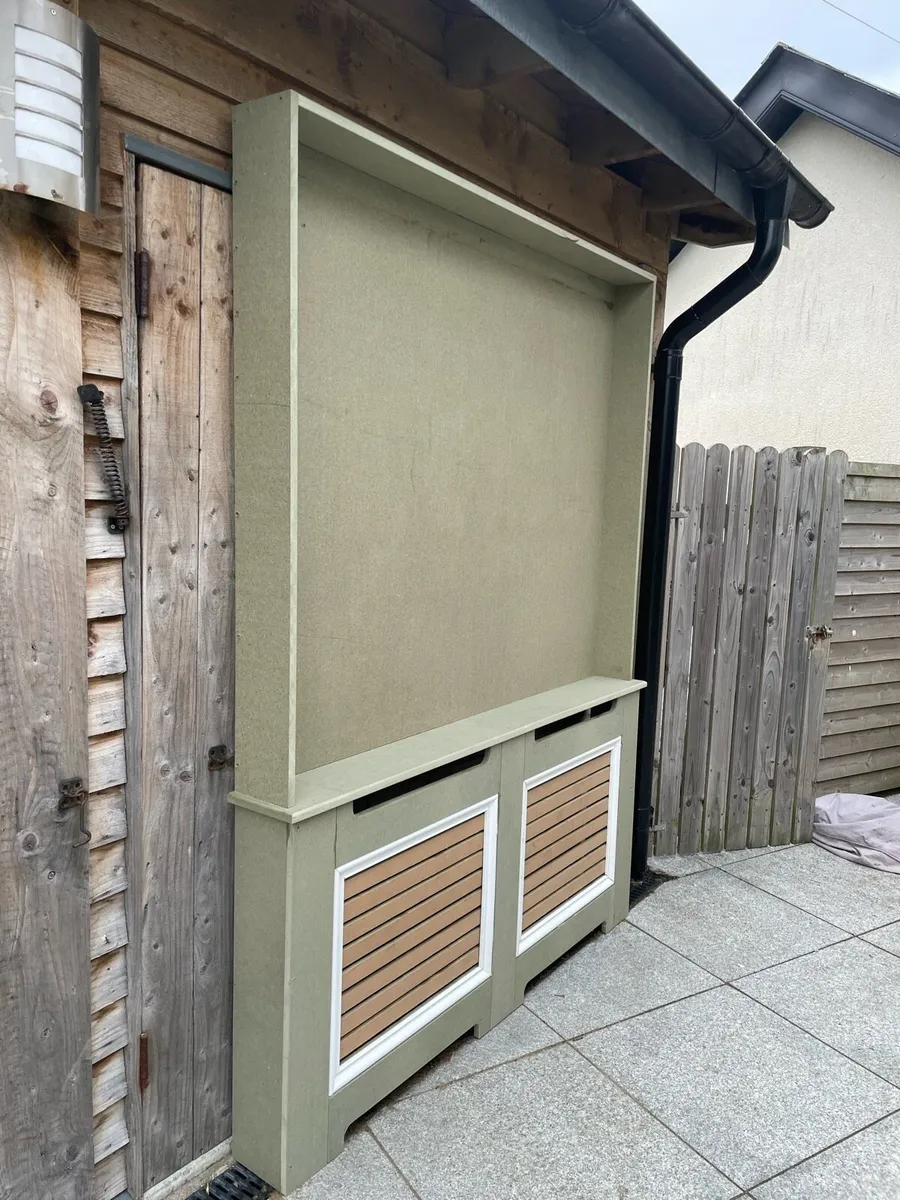 Tv unit rad cover - Image 1