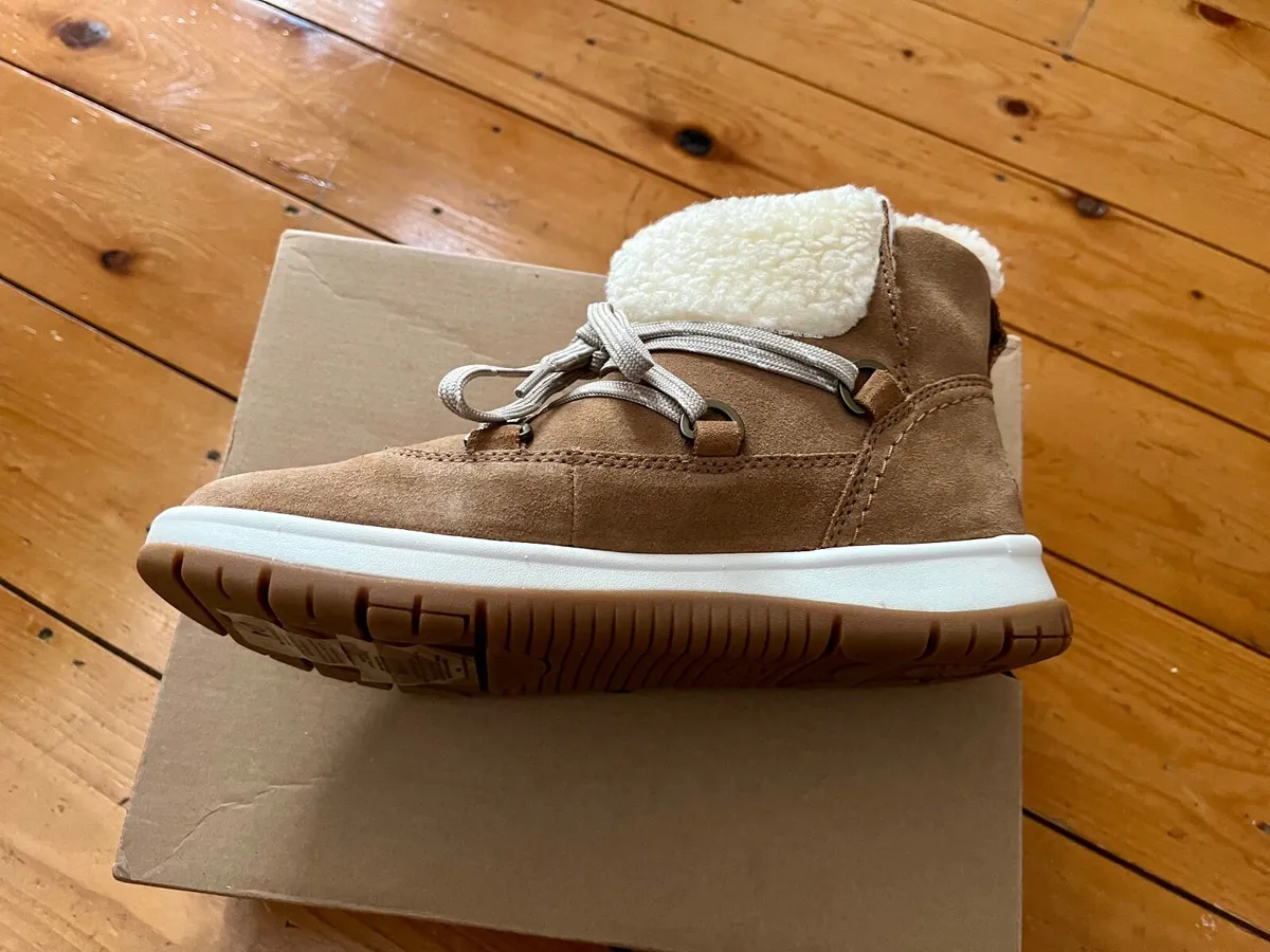 UGG lakesider boots - Image 3