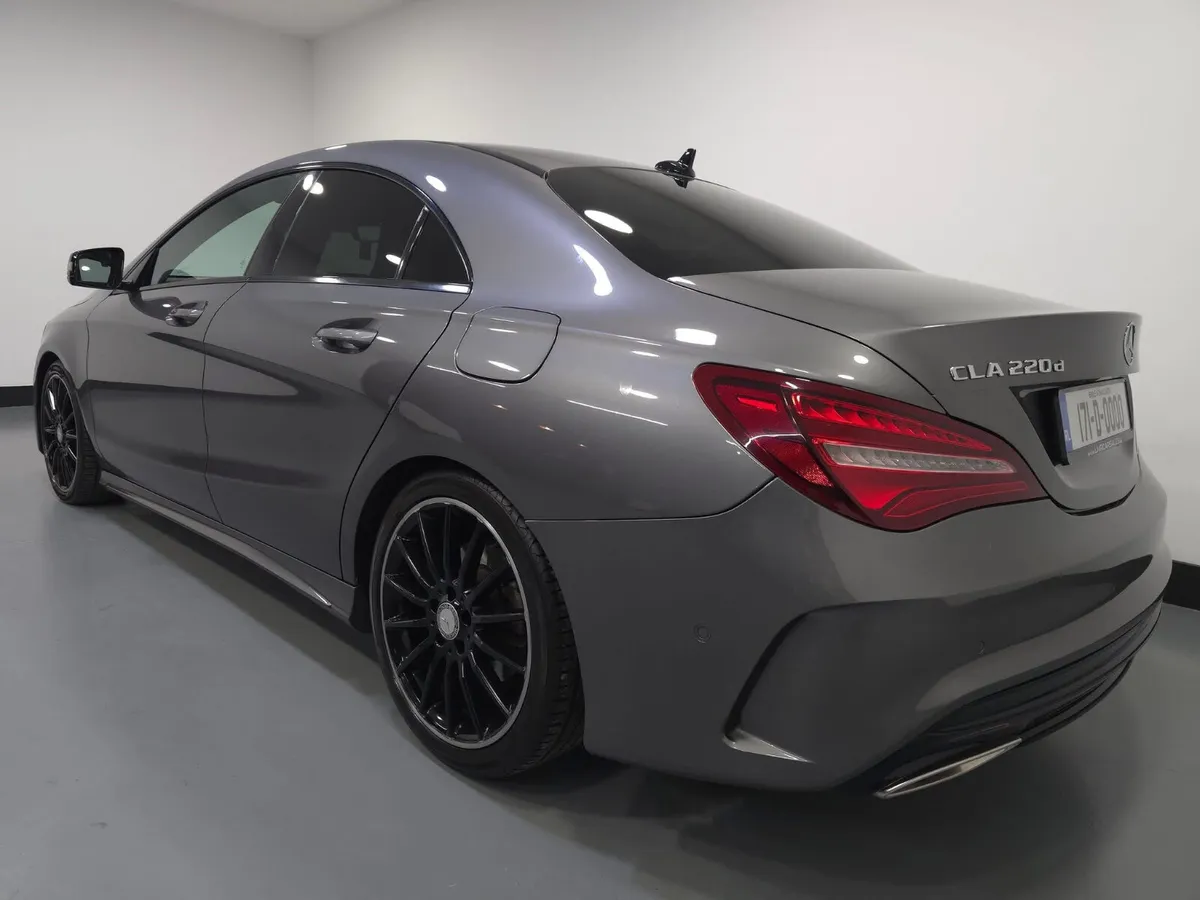 Mercedes CLA AMG Line Night Edition - Image 2