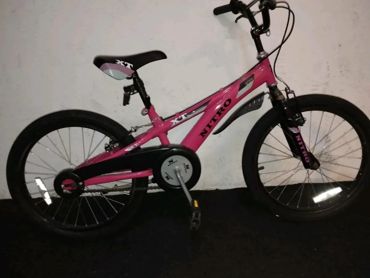 Girls 20inch bike - Image 1