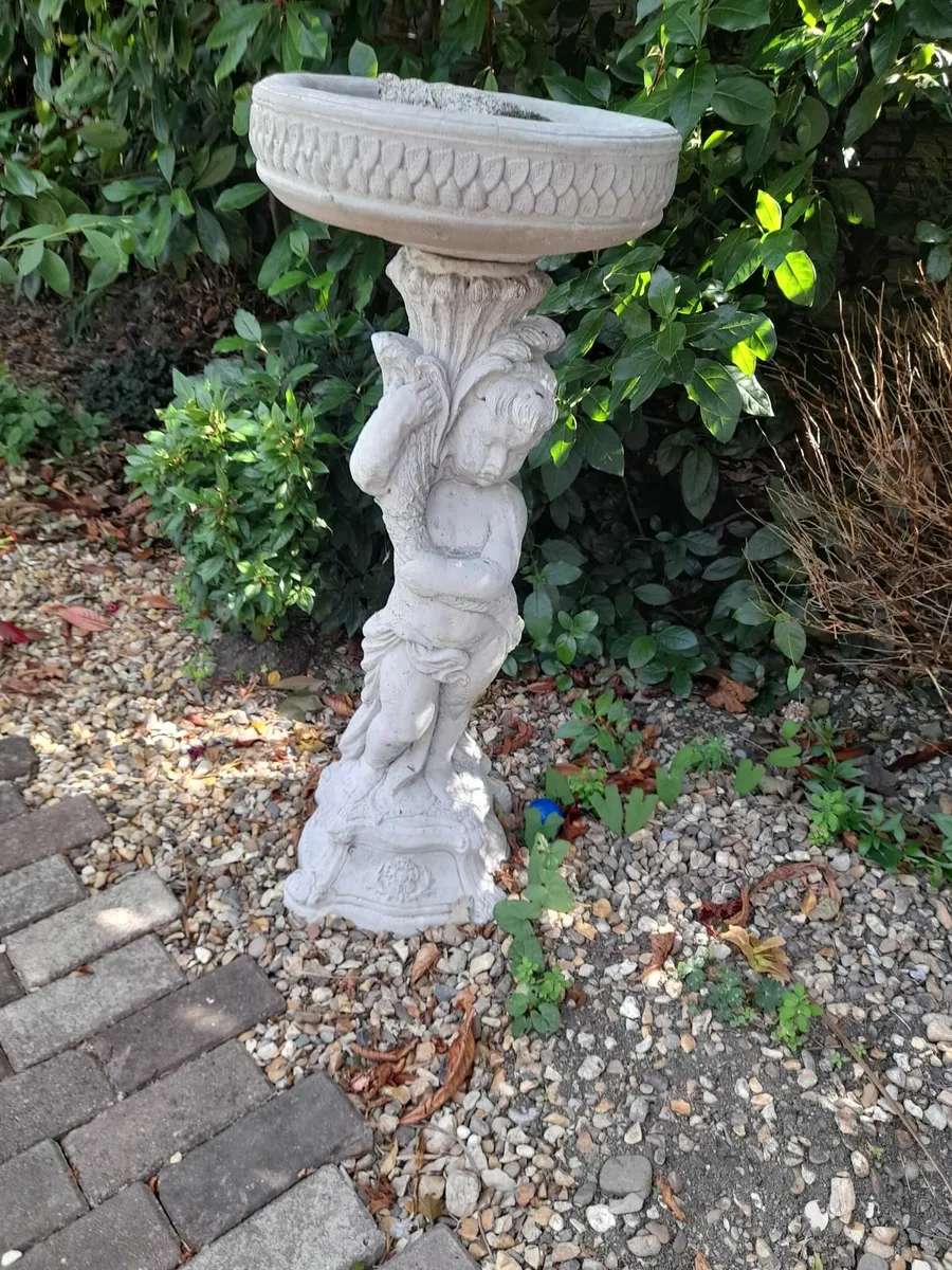 Angel Bird Bath - Brand New - Only 85 - Image 3
