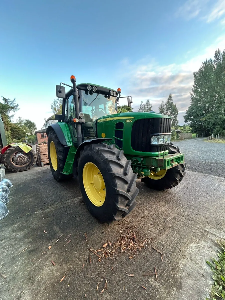 John Deere 6830 - Image 1