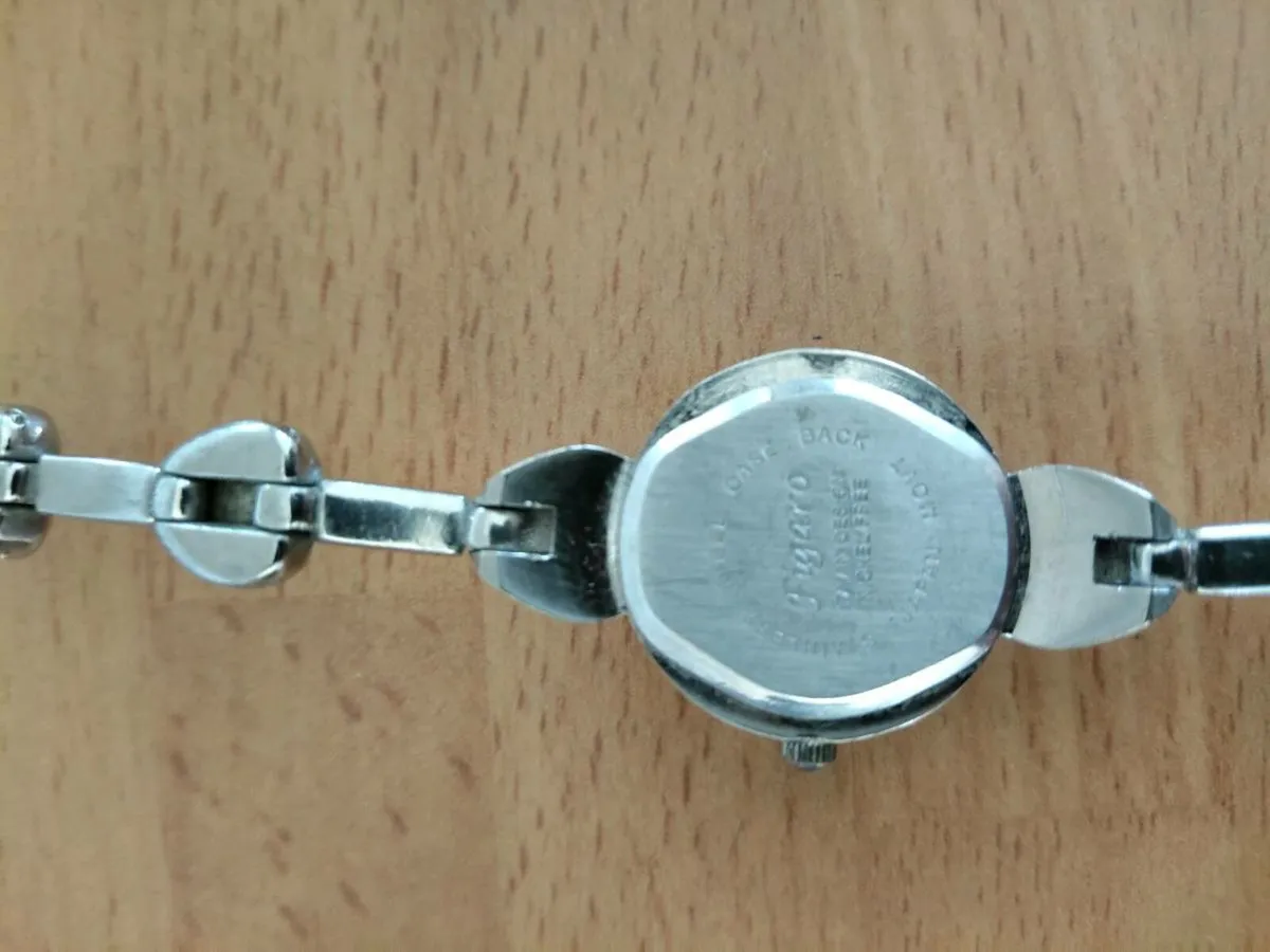 Ladies watches - Image 2