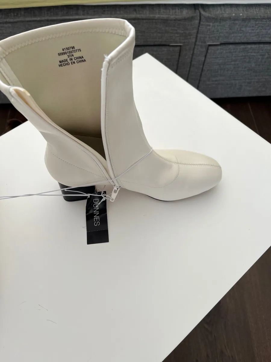 Ladies Cream Ankle Boots - Image 1
