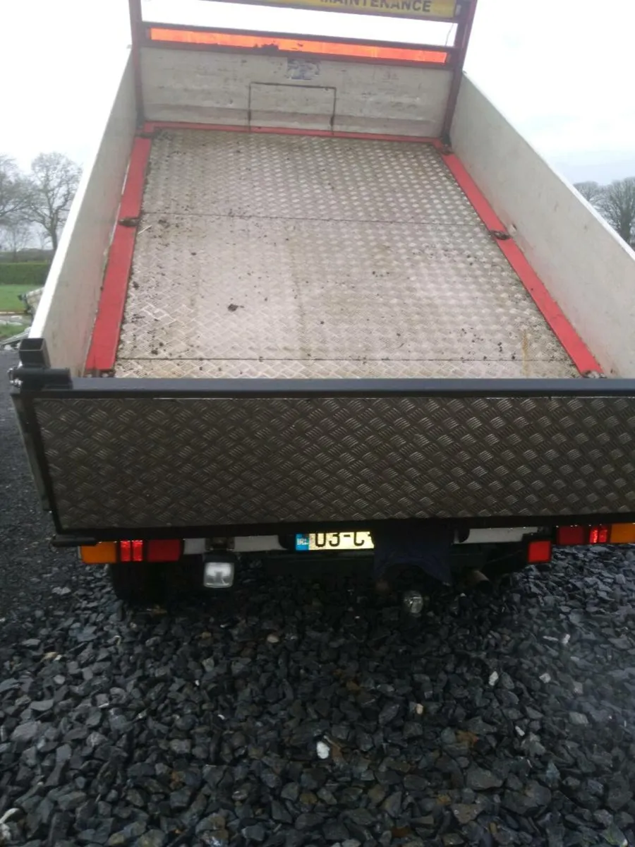 Toyota dyna van - Image 3