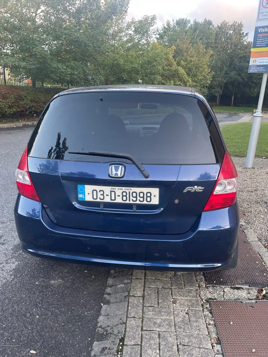 Honda fit 2003 AUTOMATIC ! - Image 3