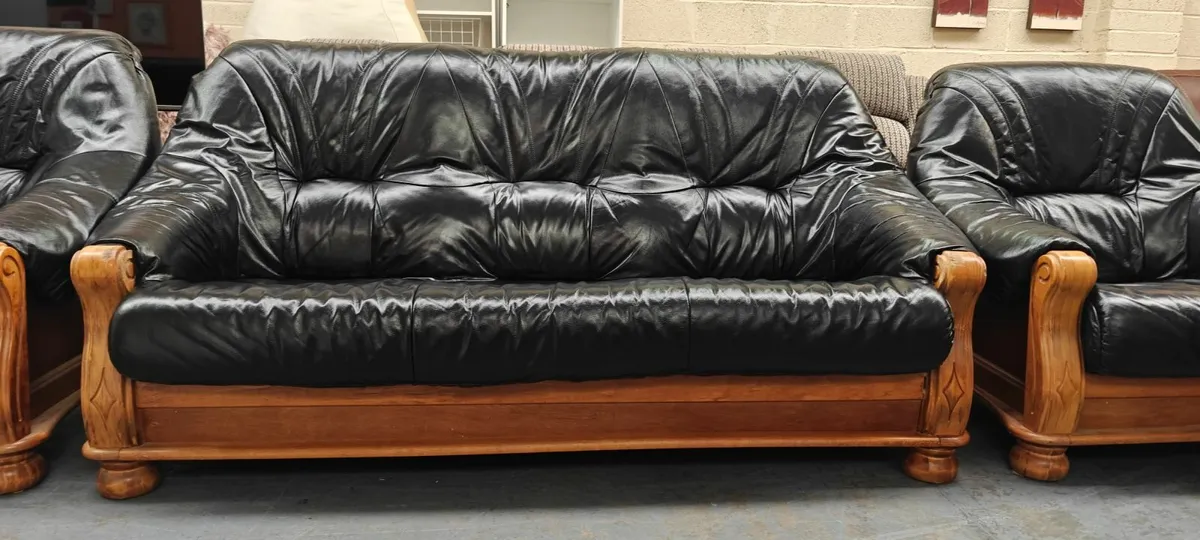 3+1+1 Black Leather Suite - Image 3
