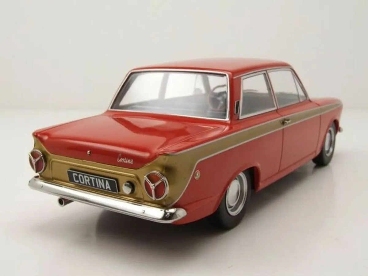 Ford Cortina MK1 Lotus 1966 - 1/18 - New In Box - Image 2