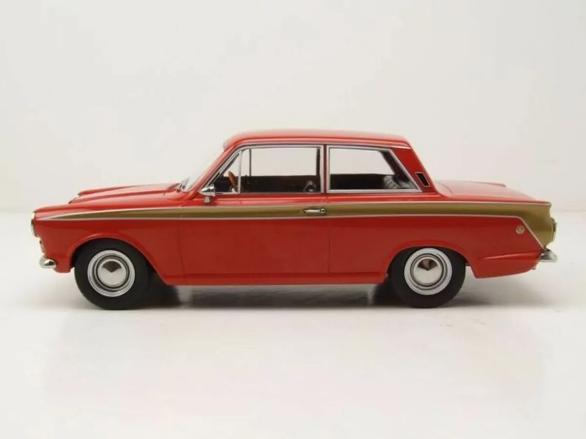 Ford Cortina MK1 Lotus 1966 - 1/18 - New In Box - Image 3