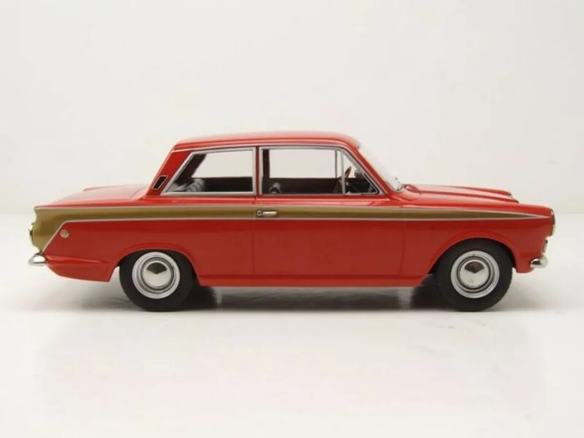 Ford Cortina MK1 Lotus 1966 - 1/18 - New In Box - Image 4