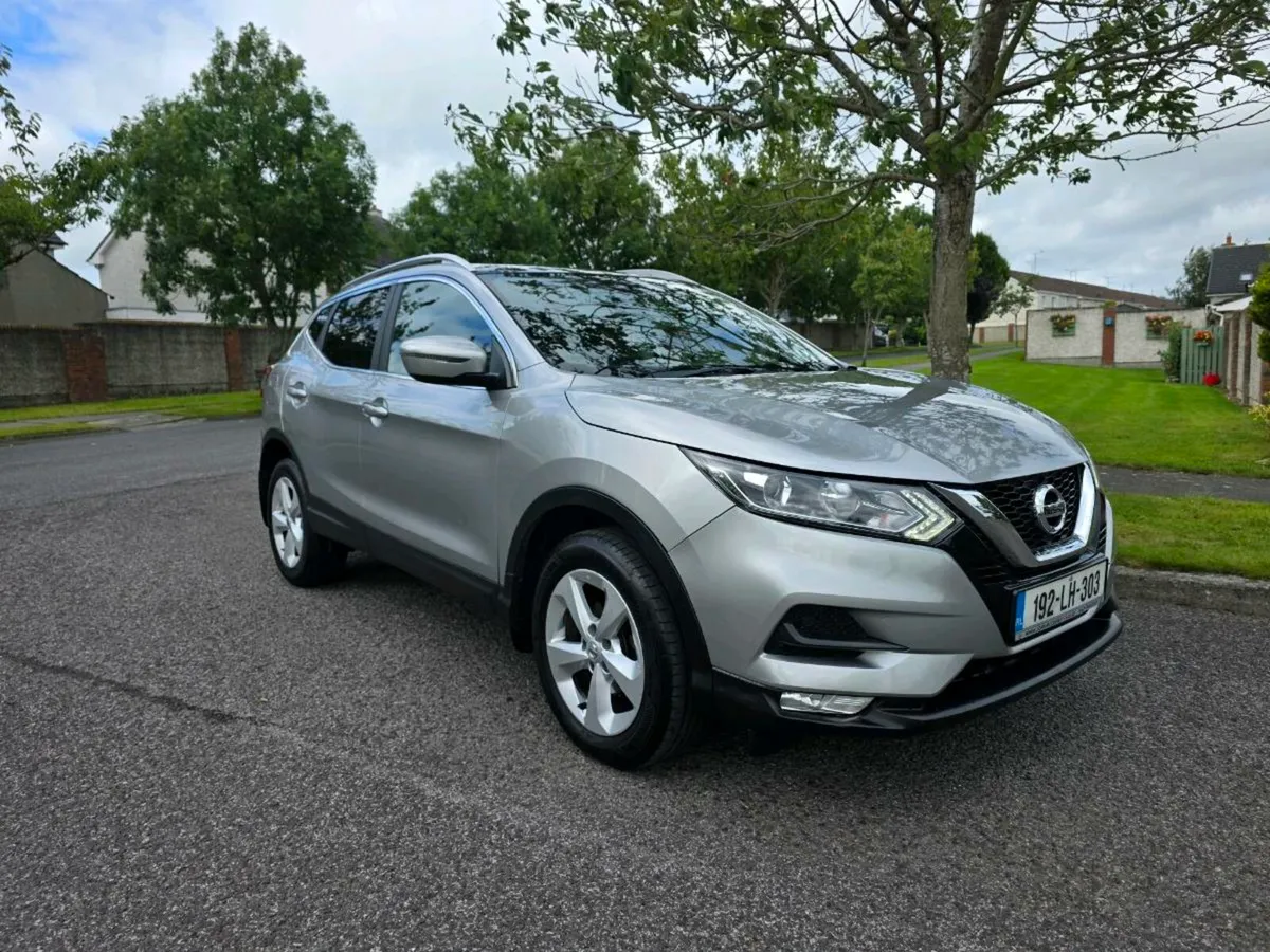 Nissan Qashqai 1.3 petrol (new NCT and long tax !) - Image 2