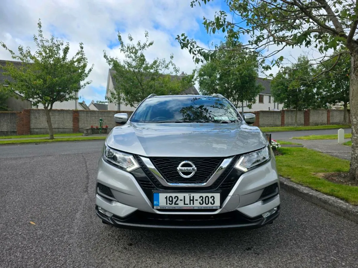 Nissan Qashqai 1.3 petrol (new NCT and long tax !) - Image 3