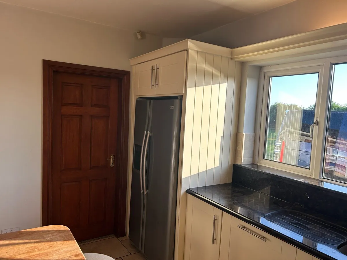 Second Hand Kitchen - Image 3
