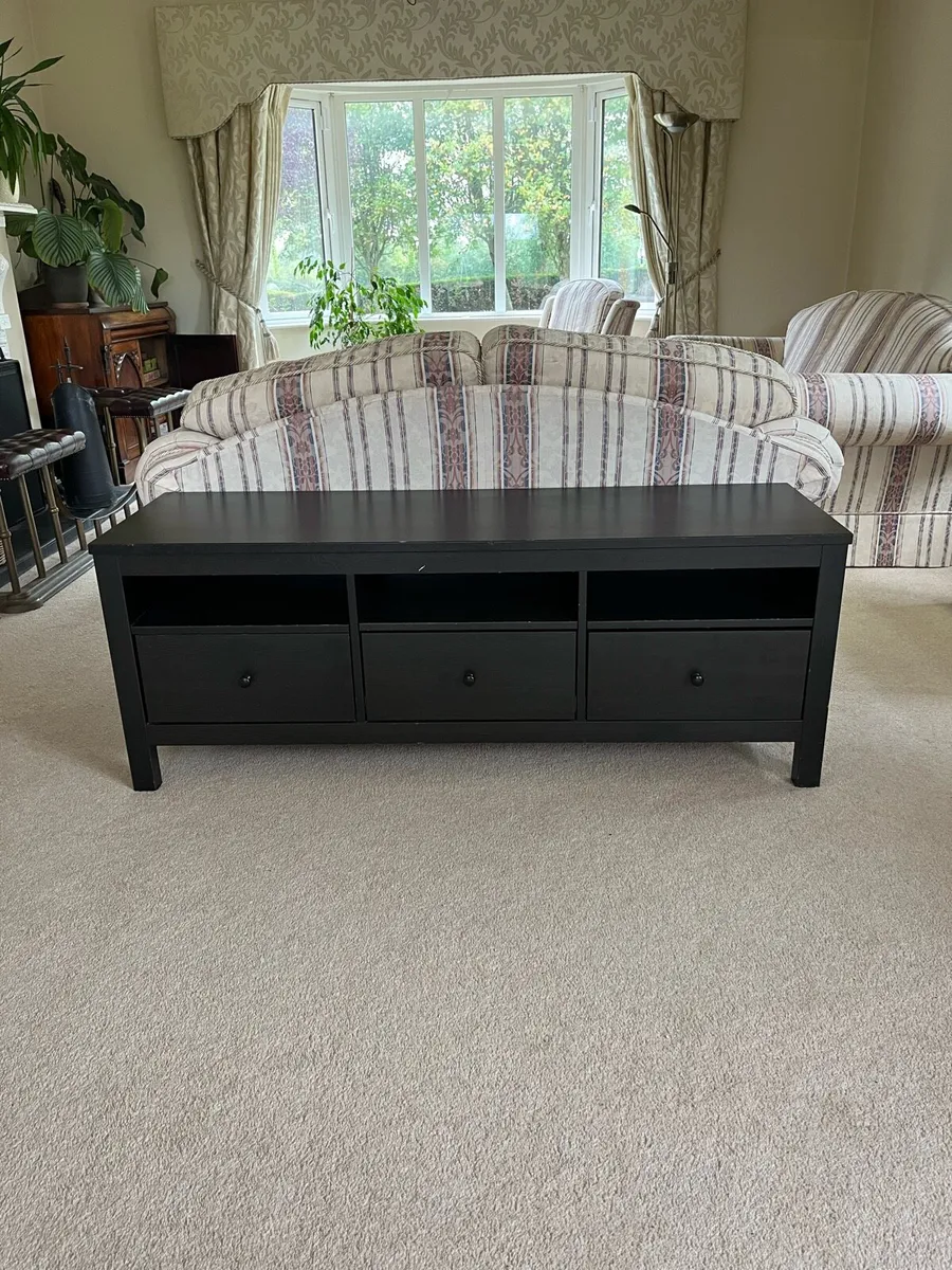 TV table - Image 1