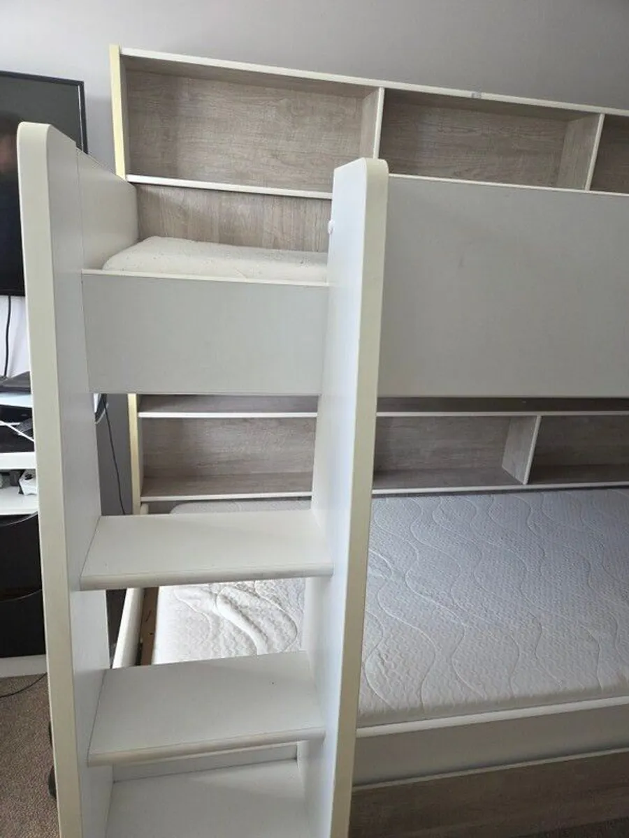 Bunk bed with bookcase - Image 3