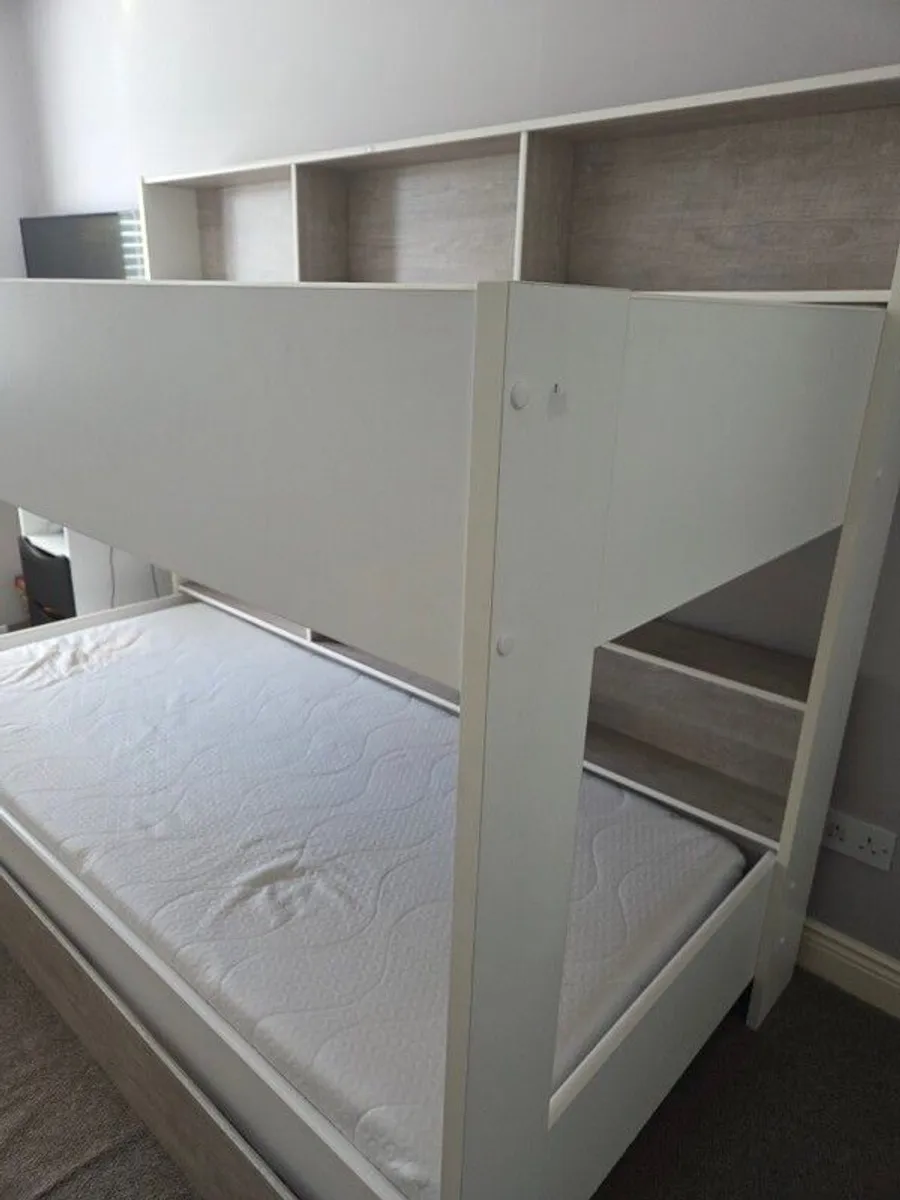 Bunk bed with bookcase - Image 4