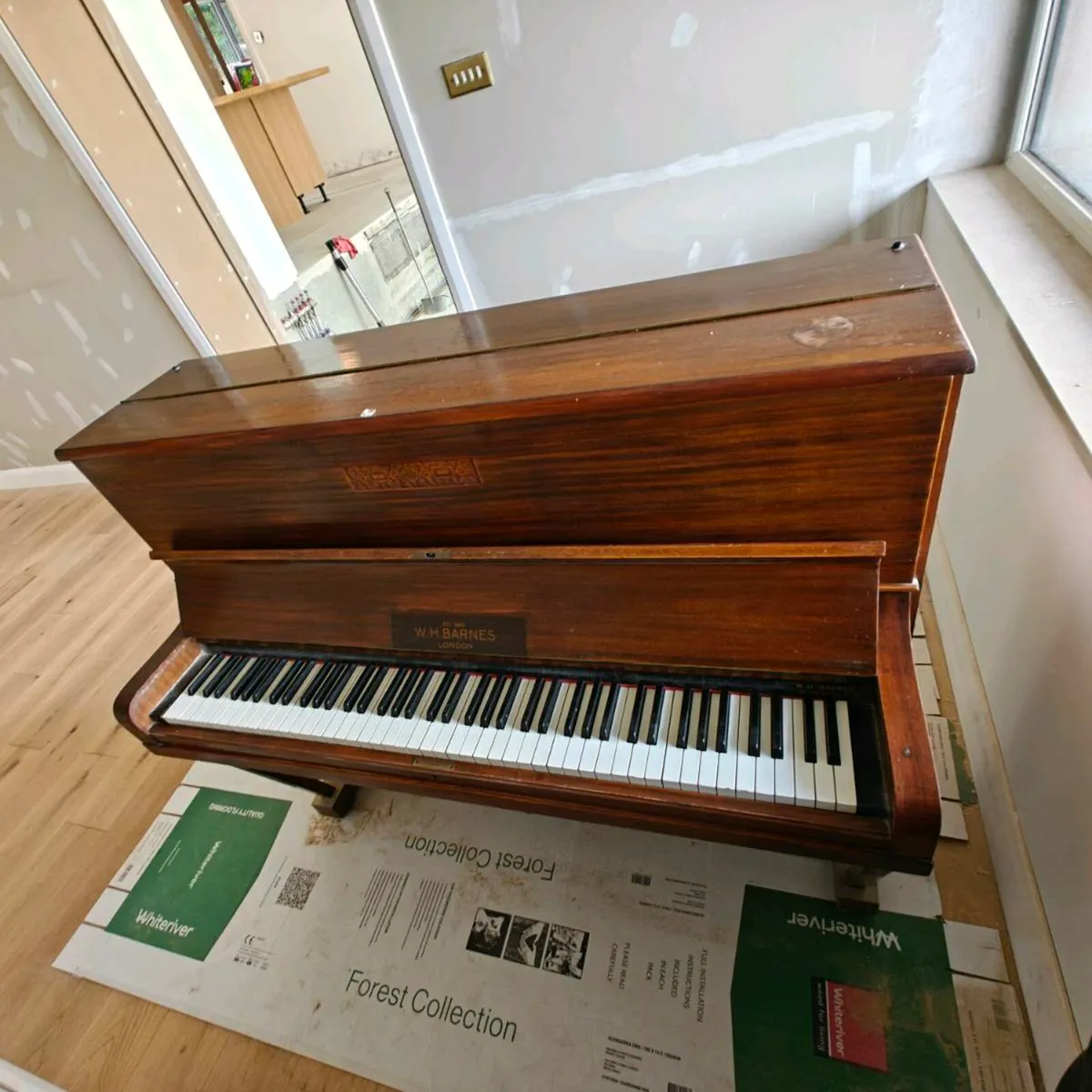 Piano - Image 2
