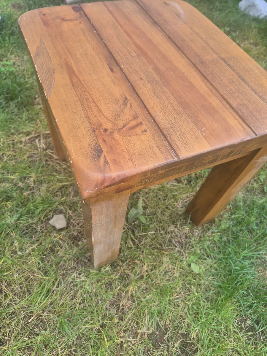 Solid wood side table - Image 1