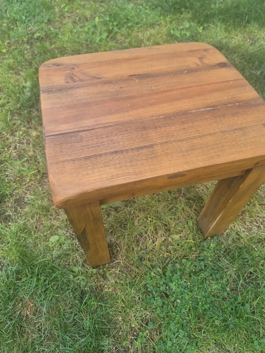 Solid wood side table - Image 2