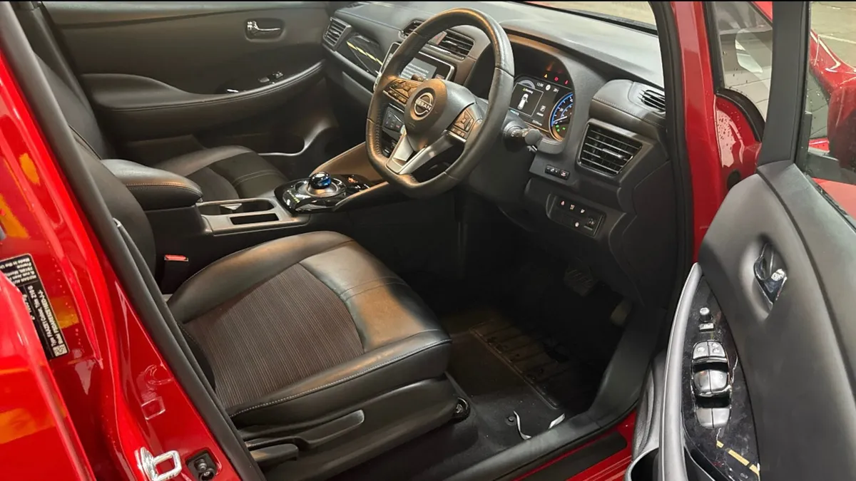 2022 Nissan Leaf N Connecta 40Kwh - Image 2