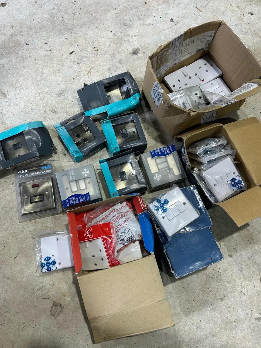 Electrical items - Image 3