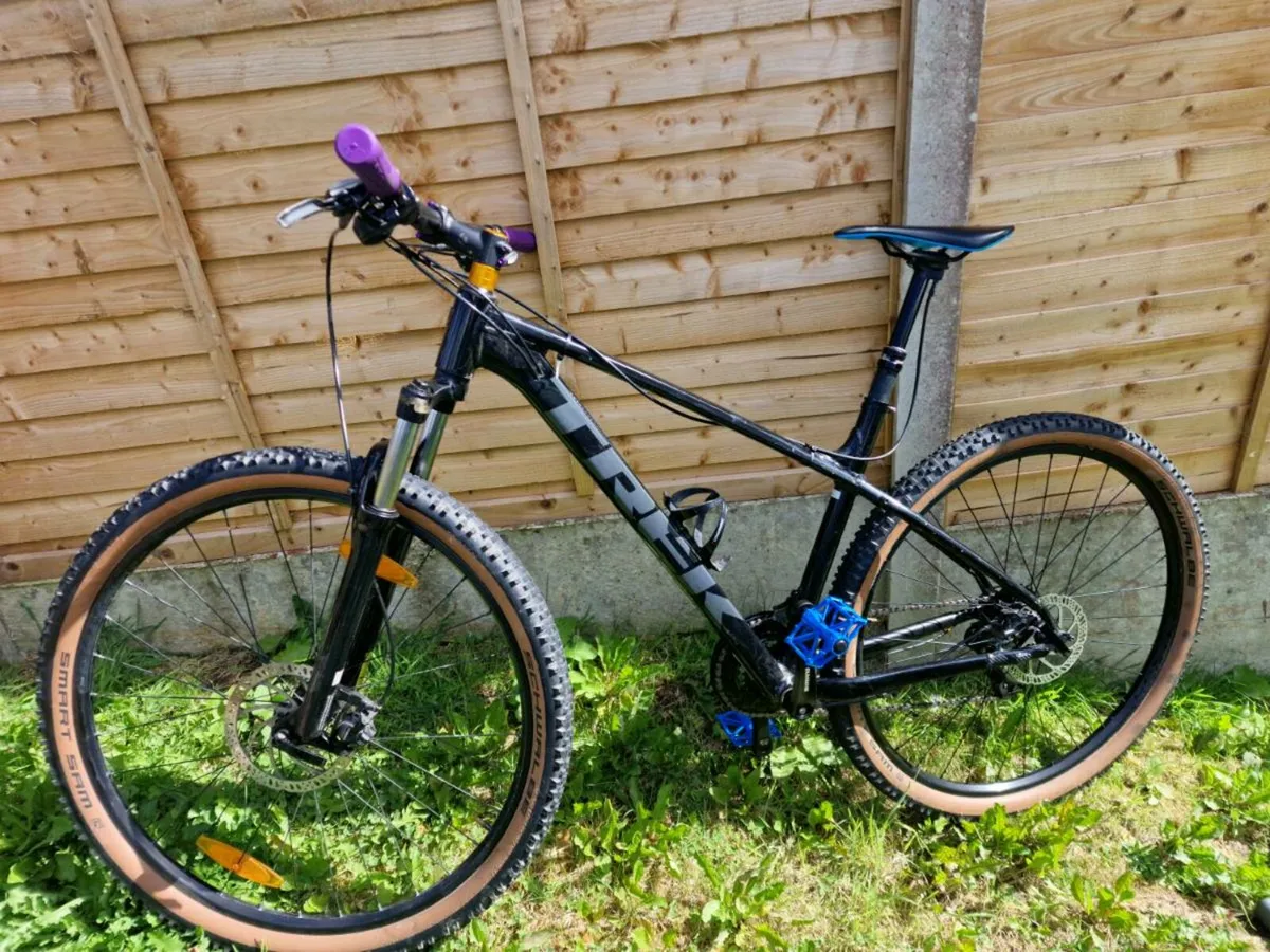 Trek Marlin 5 black - Image 1