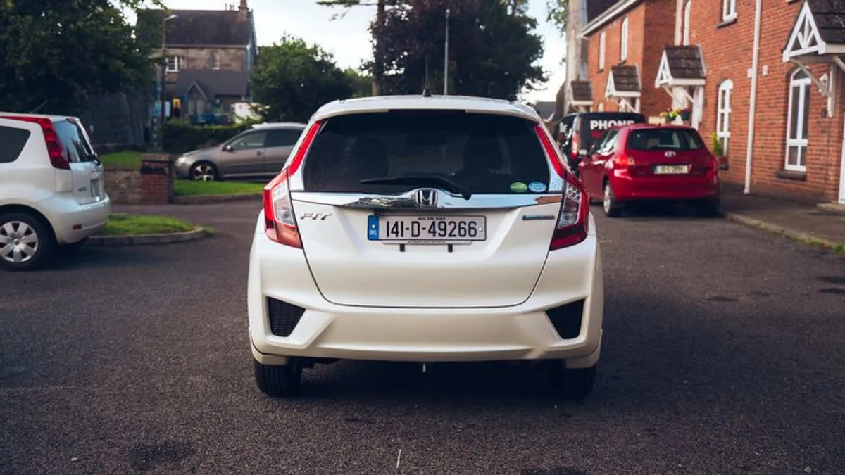 2014 Honda Fit - Image 4