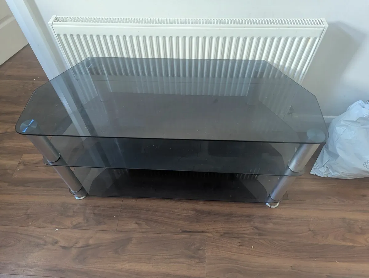 Tv stand - Image 1
