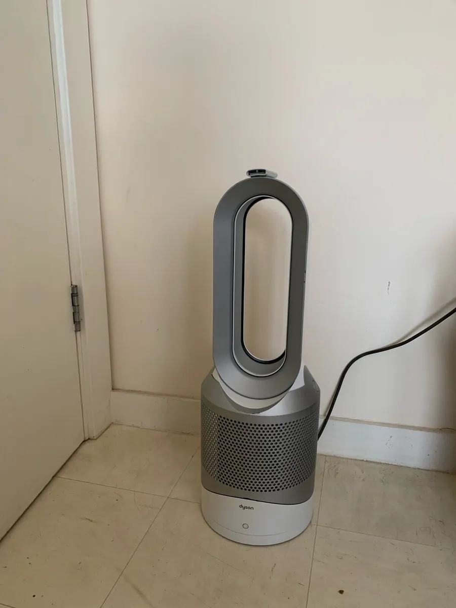Dyson - Image 2