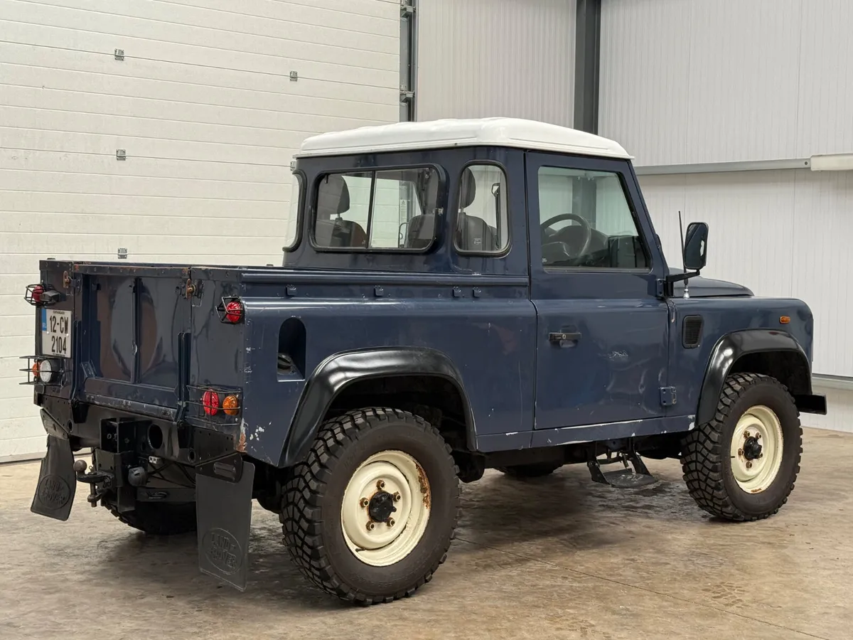 2012 Landrover 90 Pickup - Image 4