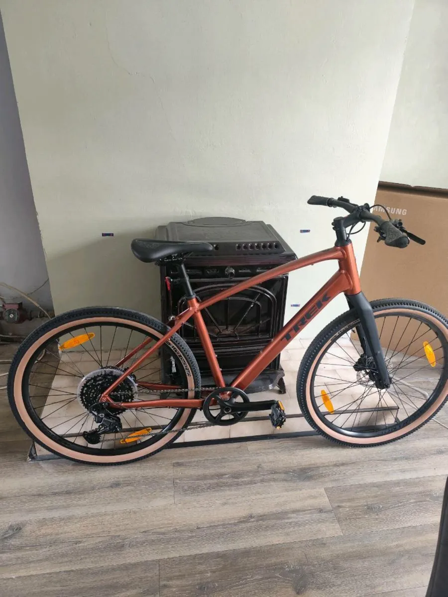 Trek Dual Sport 3 (BRAND NEW) - Image 4