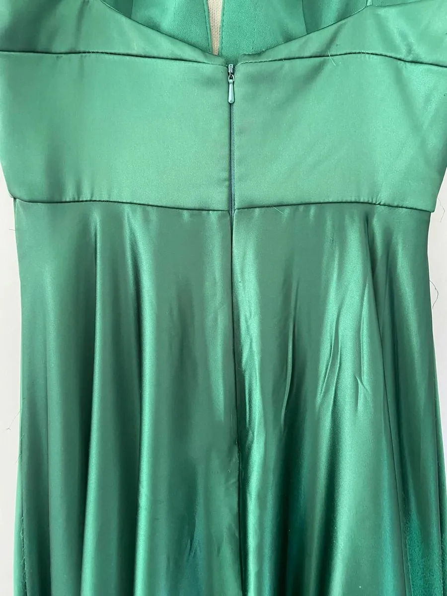 Emerald green TY/Debs Ball gown - Image 4