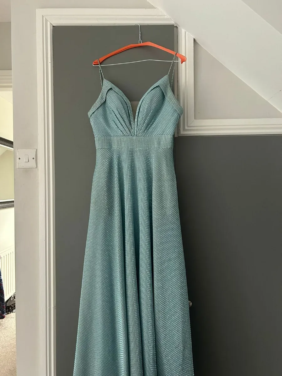Blue TY/Debs Ball Gown (Simply Divine 6) - Image 3
