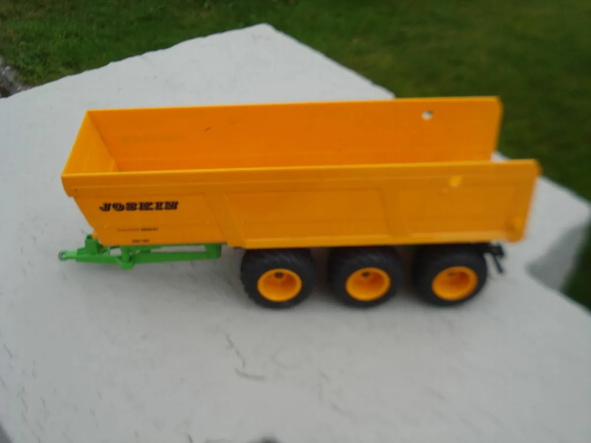 SIKU LARGE DIECAST METAL JOSKIN TRC150 TRAILER. - Image 1