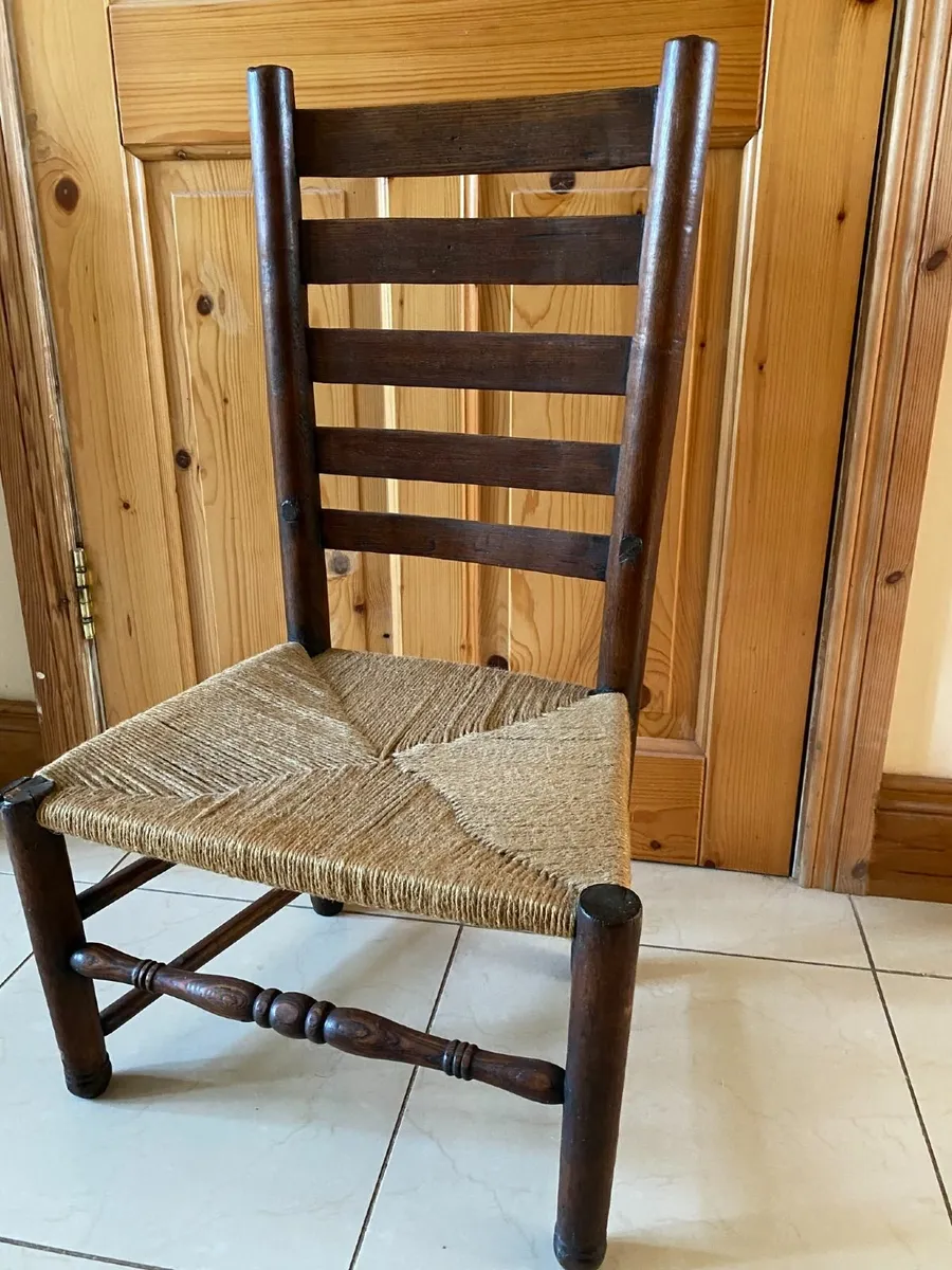 Vintage Art & Crafts ladder back Chair