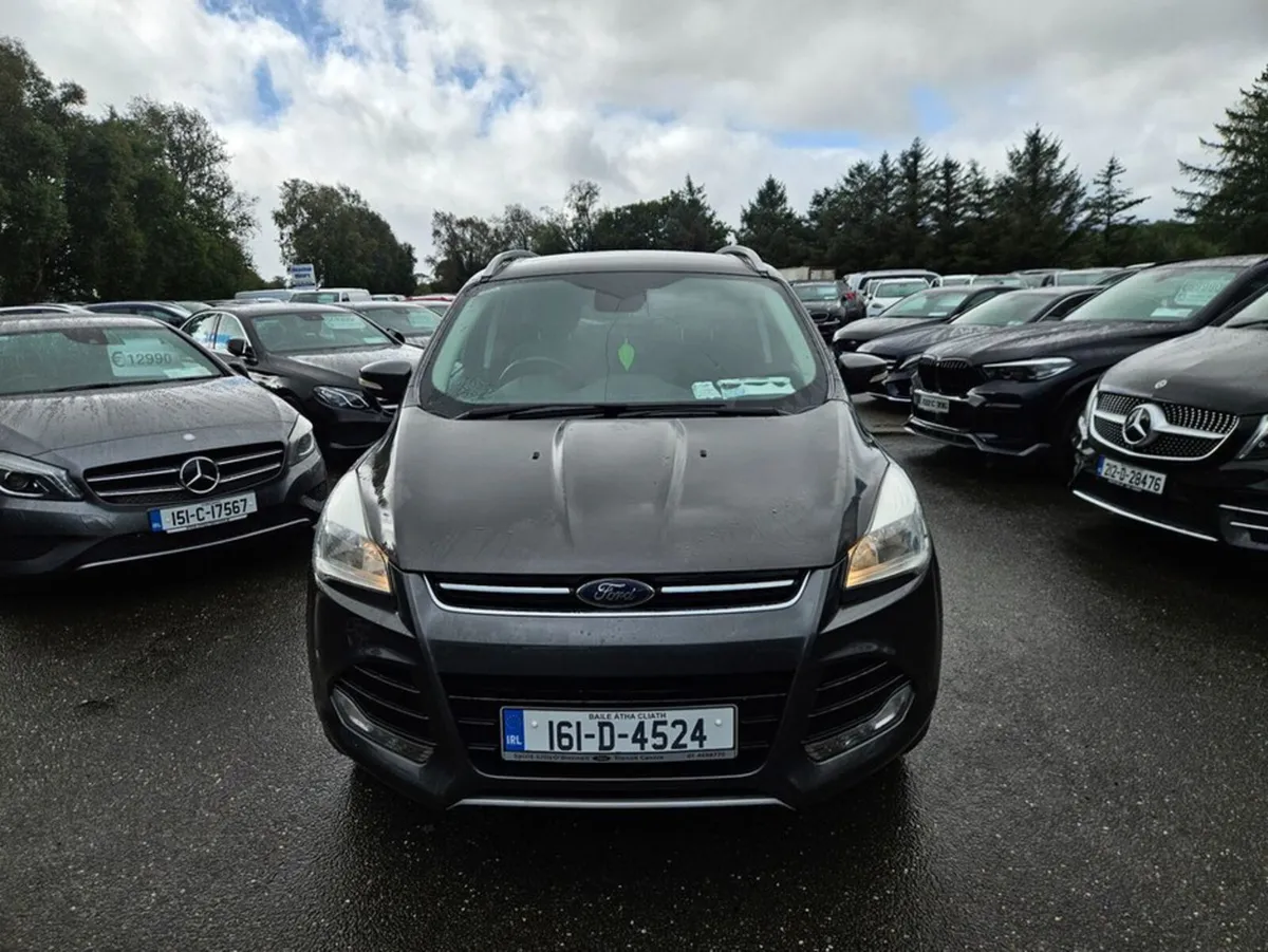 Ford Kuga Titanium 5D 2.0TD120 S6 M6 FWD - Image 2