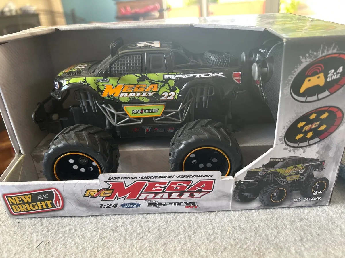 Remote Control Car - Image 1