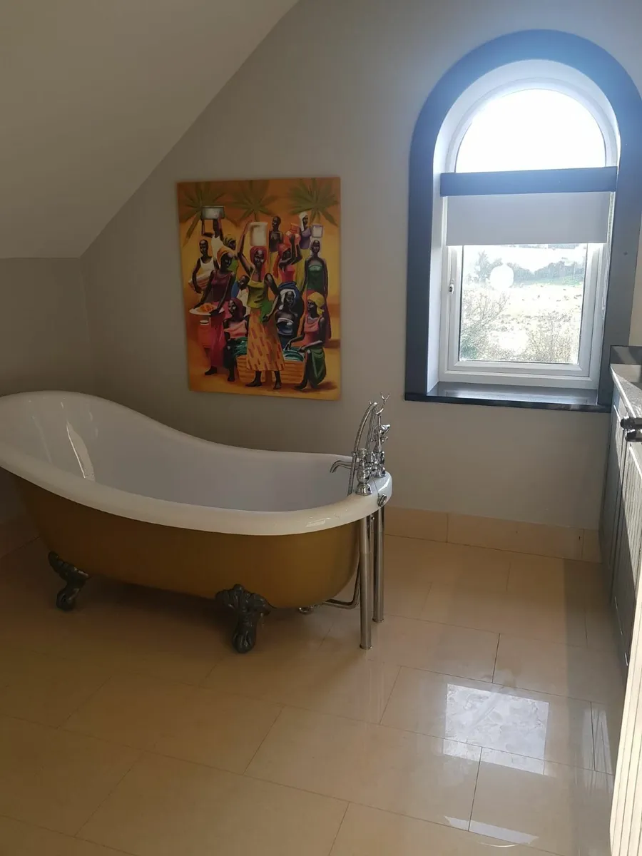 Bath  free standing - Image 3