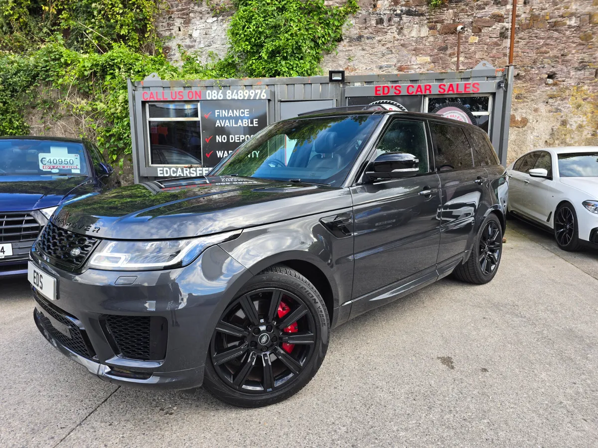 Land Rover Range Rover Sport HSE Dynamic Black - Image 4