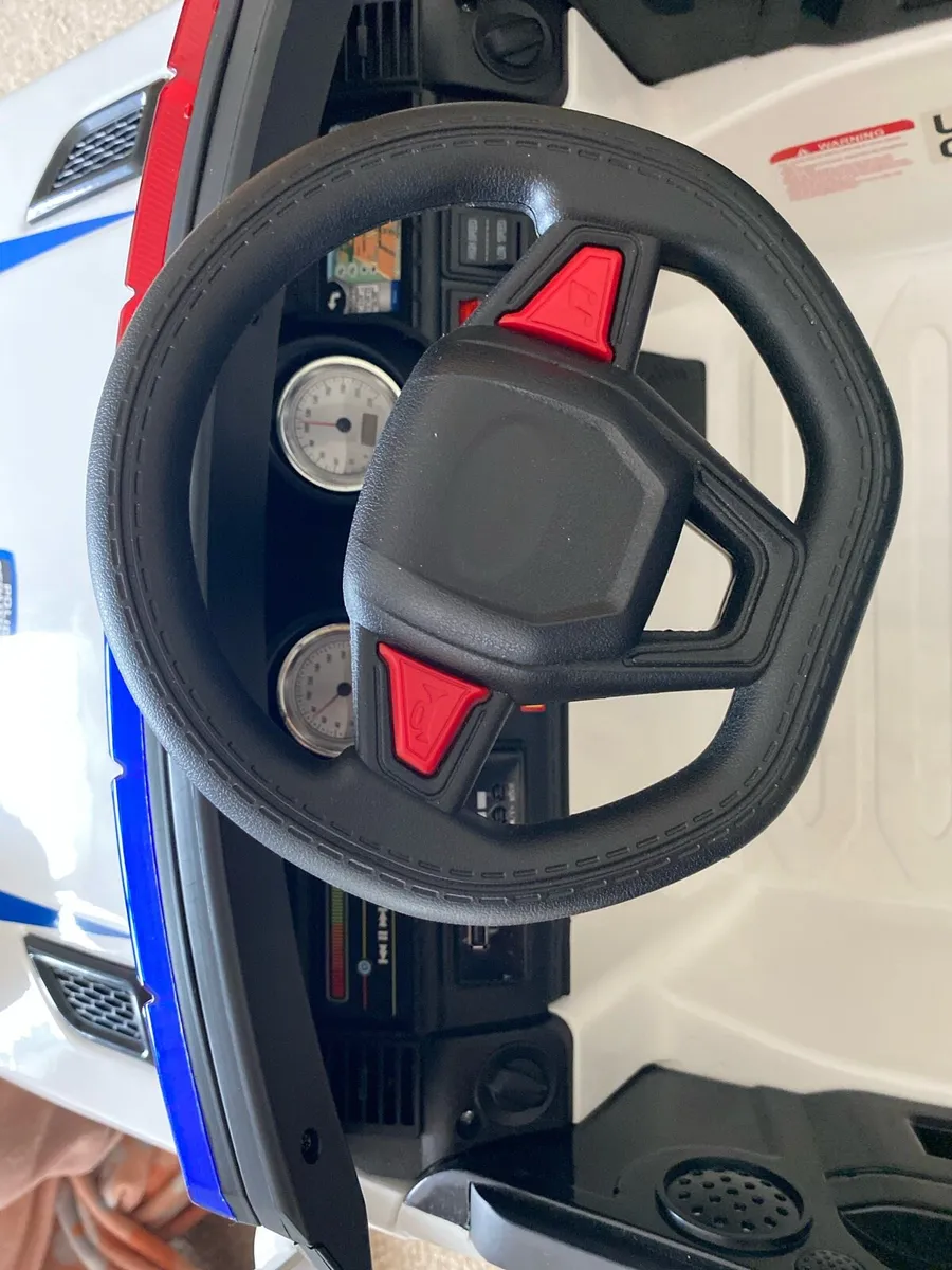 Police Car 12 V - Image 3