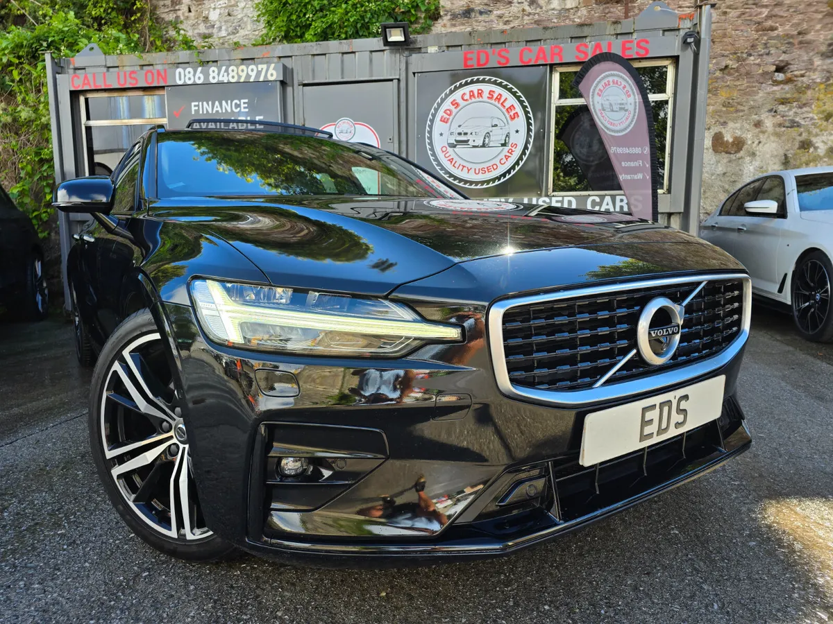 Volvo V60 D4 2.0 190Bhp R Design Pro 2019 - Image 2