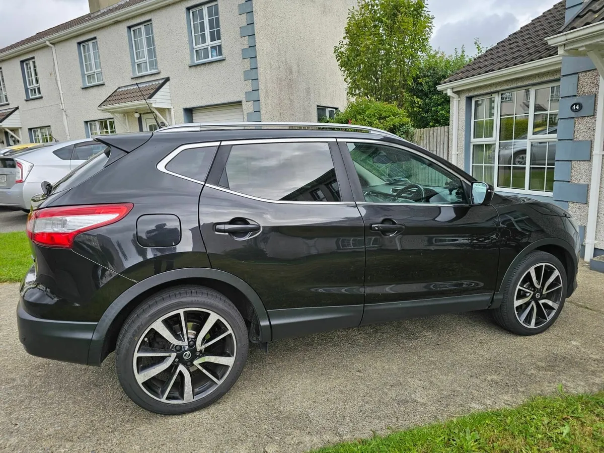 NISSAN QASHQAI 1.5D SV PREMIUM[ NCT TILL - JUL'27] - Image 4