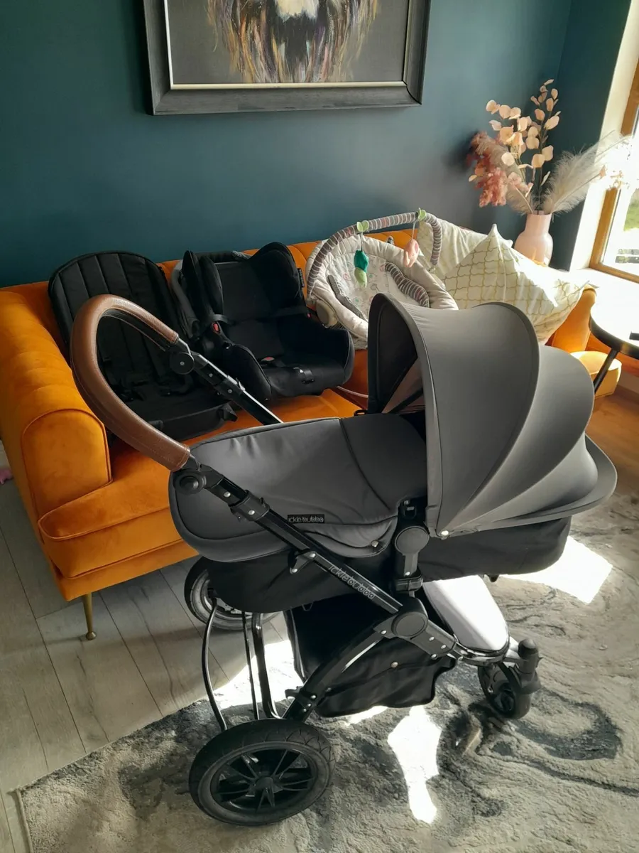 Ickle bubba baby travel system and accessories - Image 4