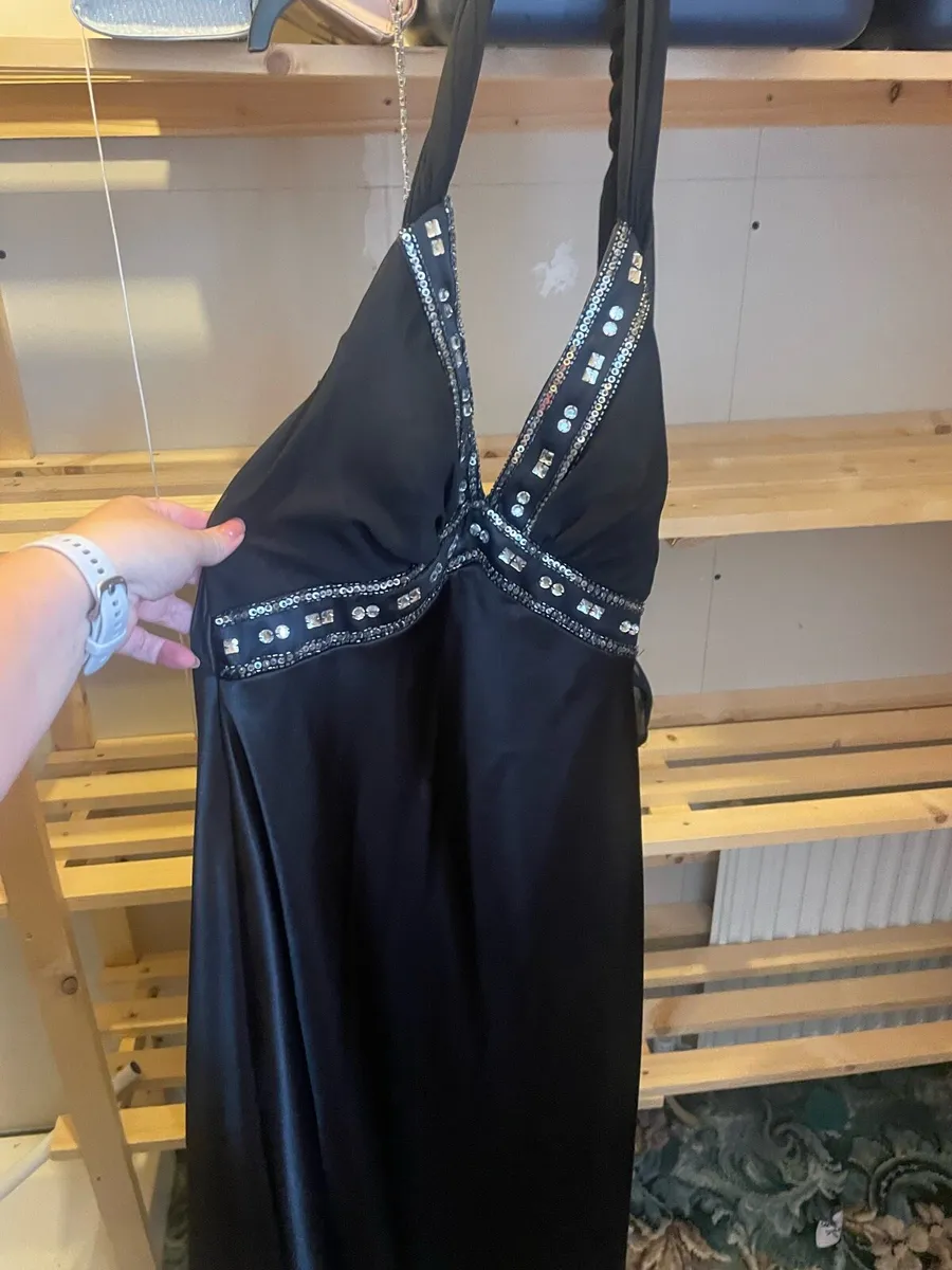 Dresses - Image 4