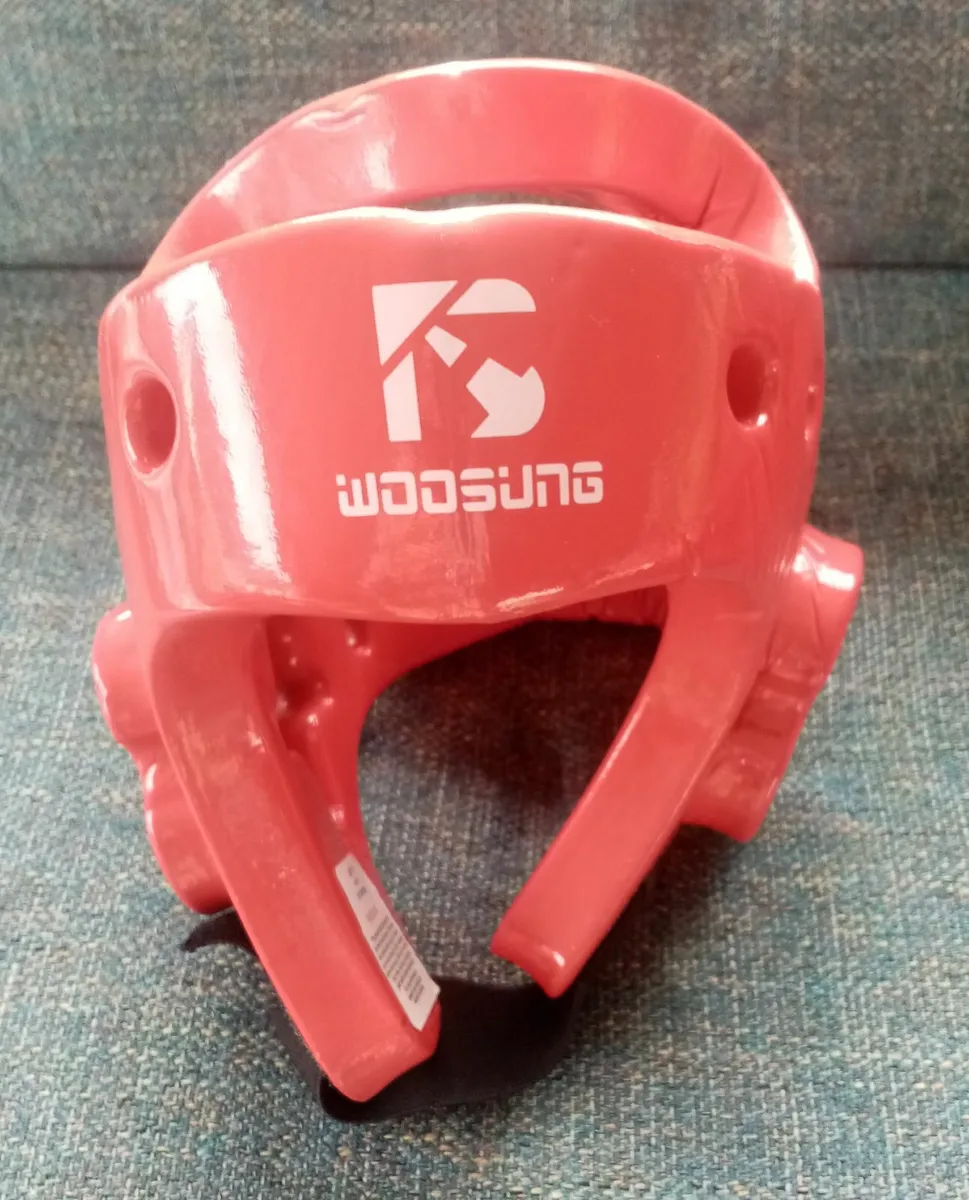 Taekwondo Sparring Gear - Image 1