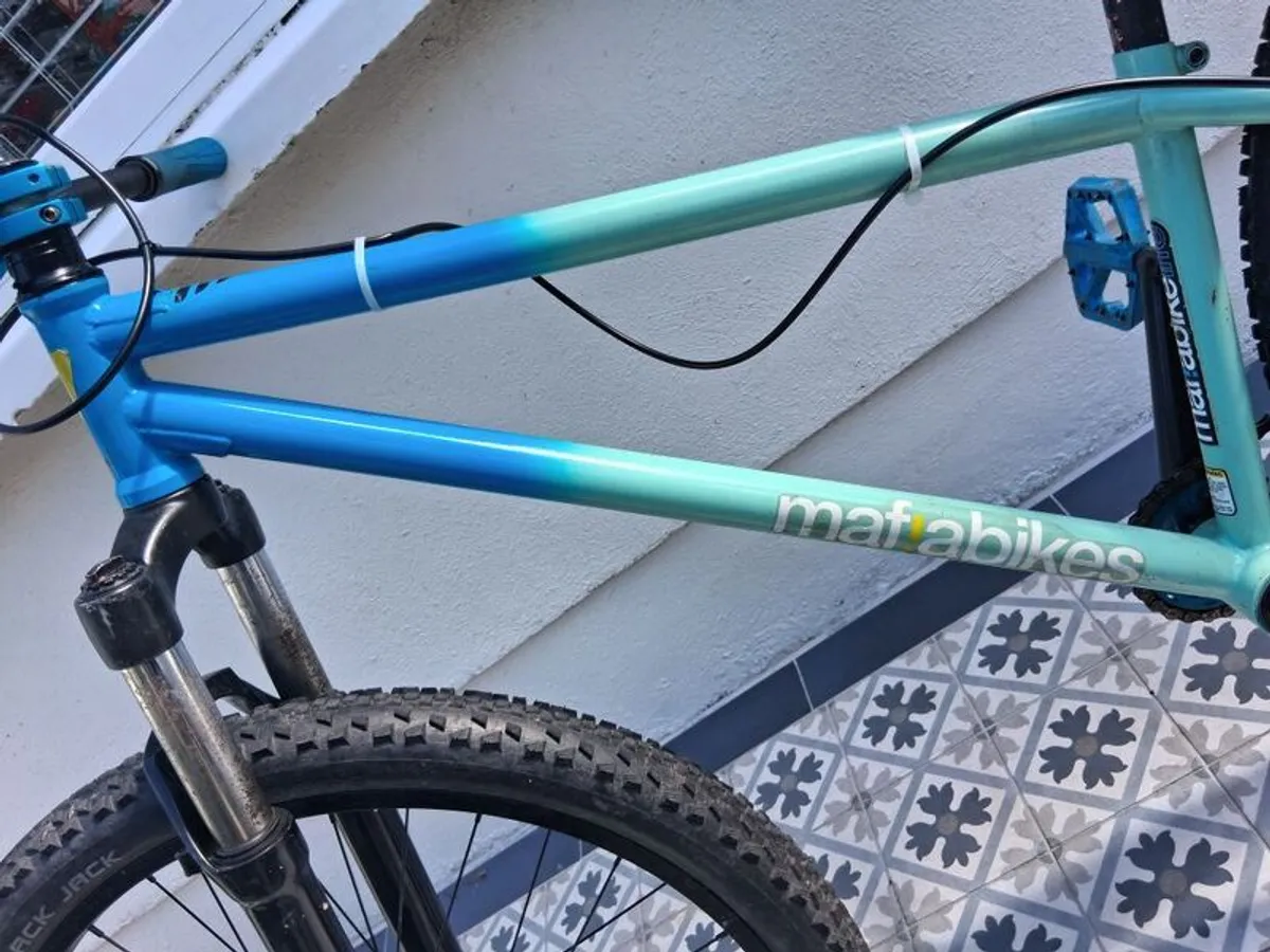 Mafia Dirtjumper Bike - Image 3