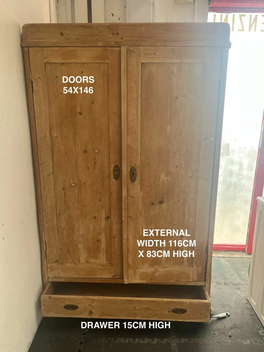 Antique Wardrobe - Restoration or Upcycling Projec - Image 3